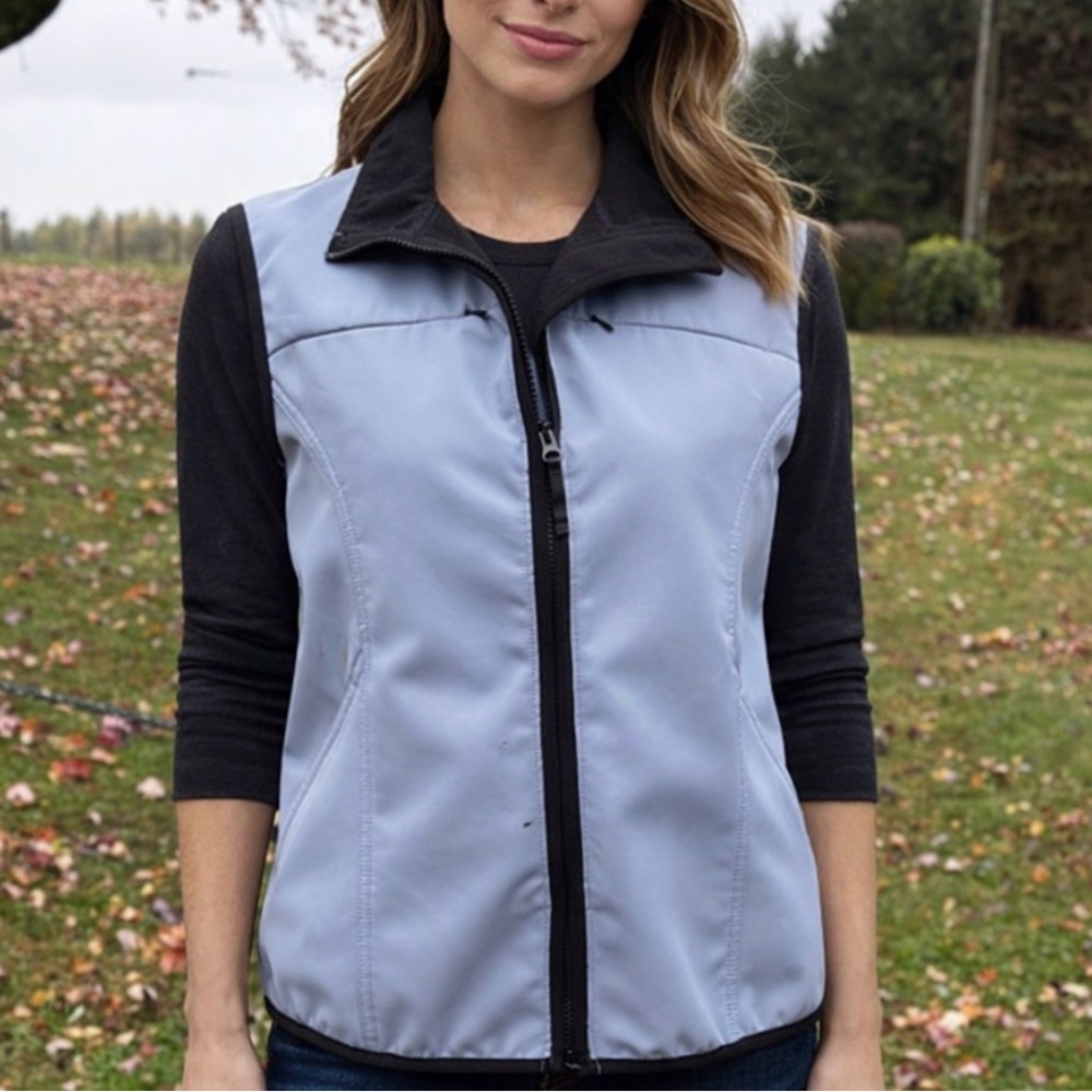 Duluth Trading Co. Blue Front Zipper Weather Proof (Fleece Inside) Women Small